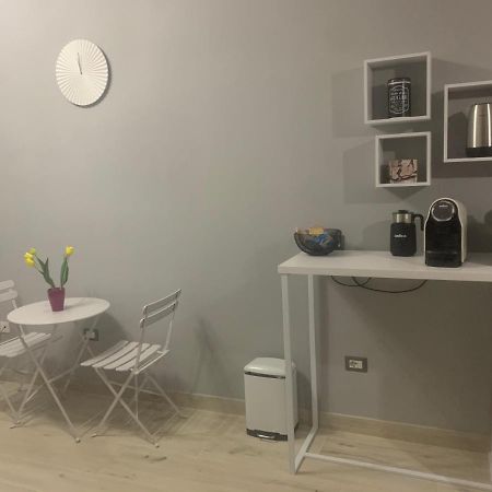 Le Stanze Di Dalia Crotone Exterior foto