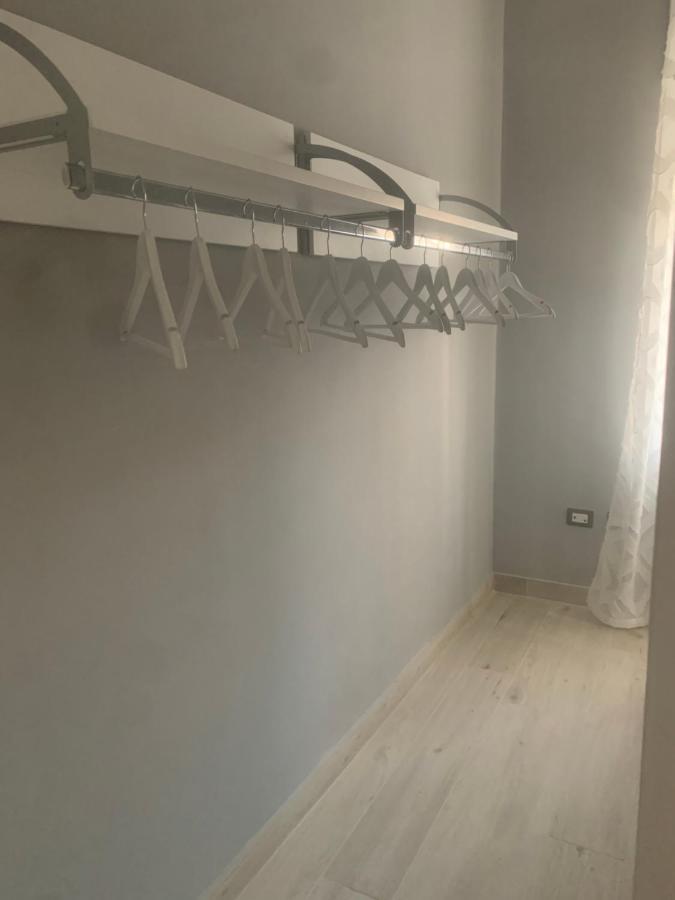 Le Stanze Di Dalia Crotone Exterior foto