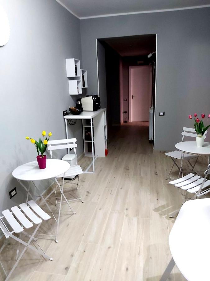 Le Stanze Di Dalia Crotone Exterior foto